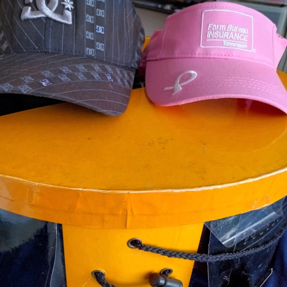 Patagonia hat 1 Sz $28 +free hat. - Picture 5 of 5